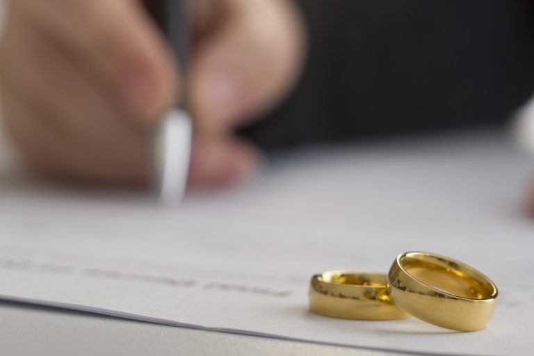 A man is second-guessing signing divorce papers and wants to know how long a divorce can be put on hold in Texas